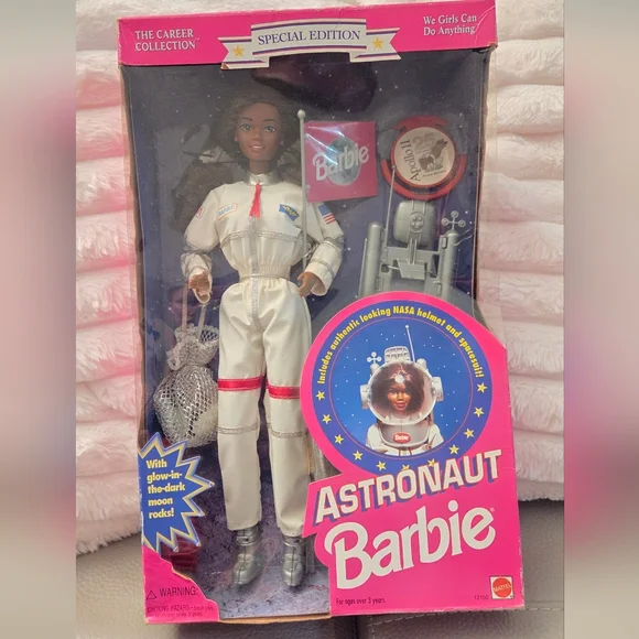 Astronaut Barbie Doll Special Edition From Career Collection - Picture 11 of 11